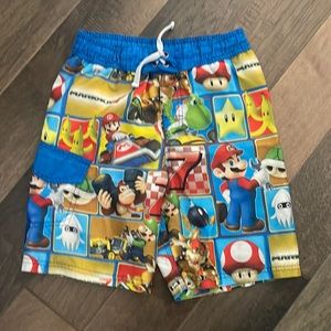 🟢Nintendo Super Mario Bros Boys Swim Shorts Size 8
